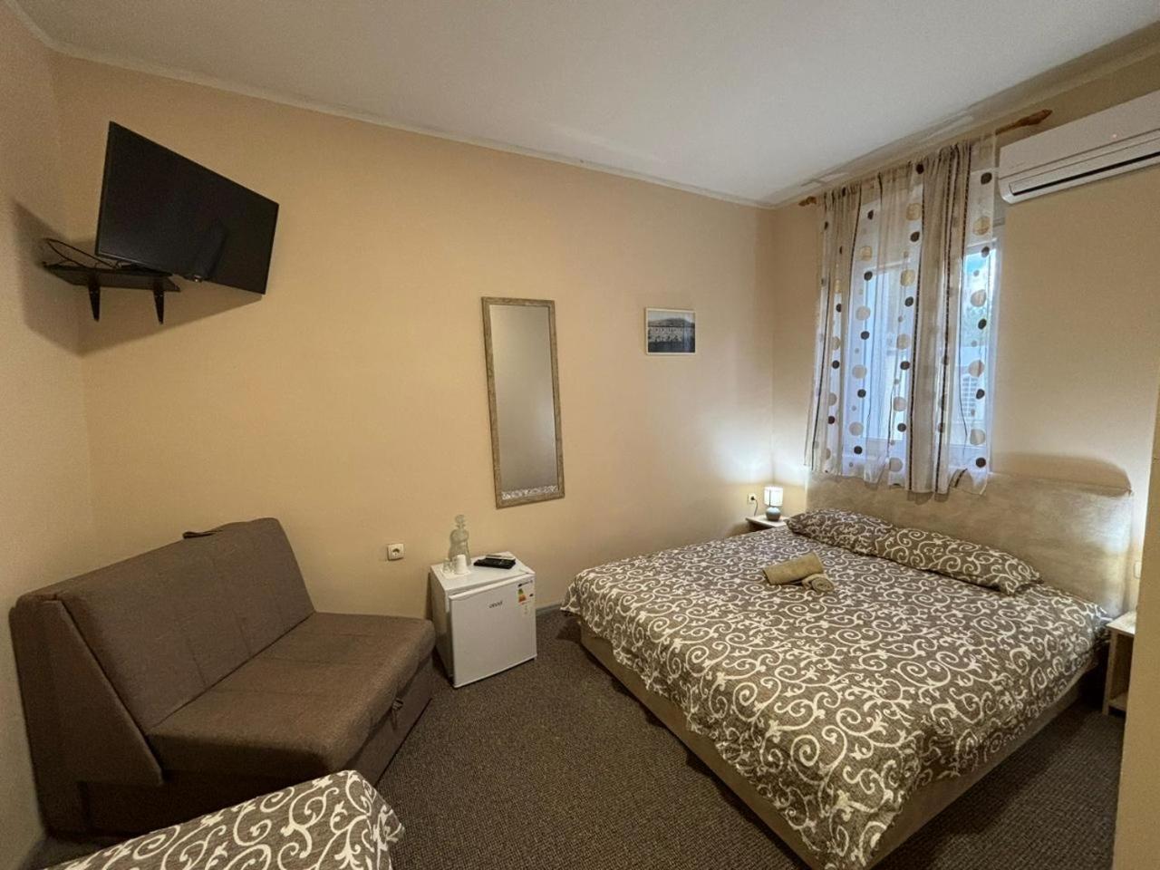 Vila Razic Danilovgrad Exteriör bild